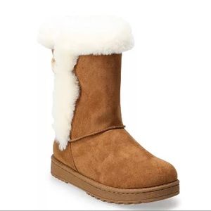 SO Abigail Women’s Faux-Fur Winter Boots